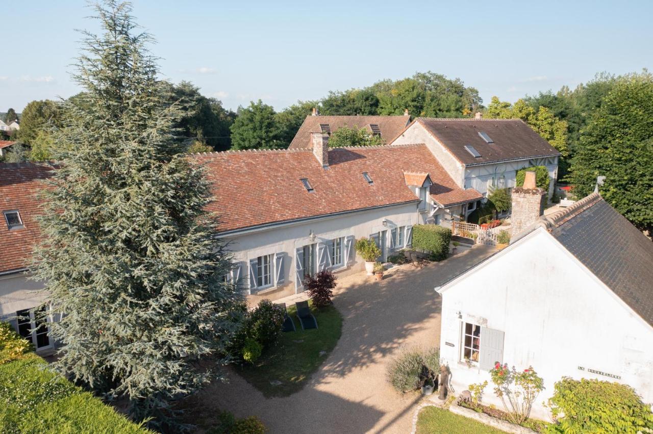 Le Clos De La Rousseliere Francueil Екстериор снимка